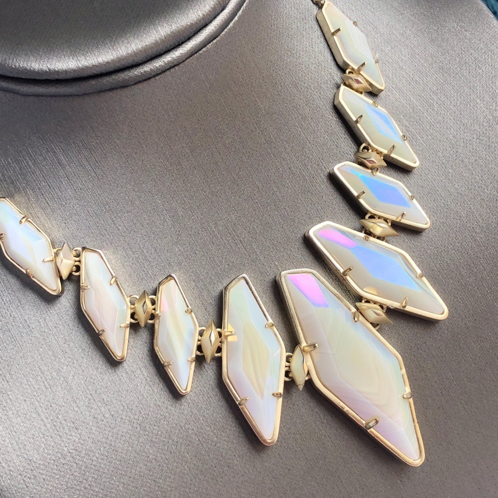 SOLD!  Kendra Scott Berniece - Picture 2 of 5